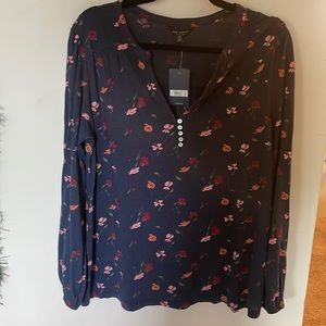 Floral Longsleeve